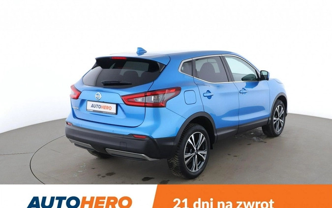 Nissan Qashqai cena 75000 przebieg: 27566, rok produkcji 2018 z Węgrów małe 379